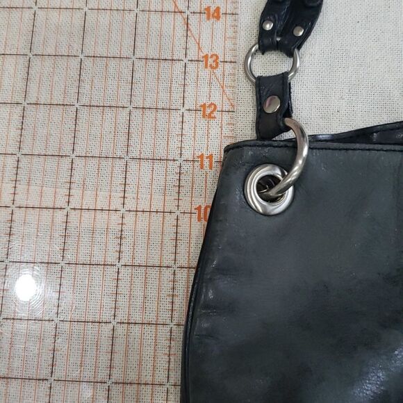 Franco Sarto Purse Hobo Distressed Leather Black Silver Link Hardware Tote - Picture 7 of 10